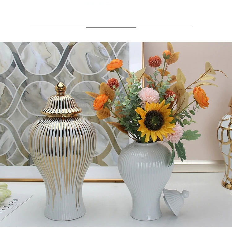 Ceramic Golden General Jar Ginger Jar Candy Storage Jar with Lid Vase Porcelain Crafts Art Decorative Tank Home Decoration - Grand Goldman