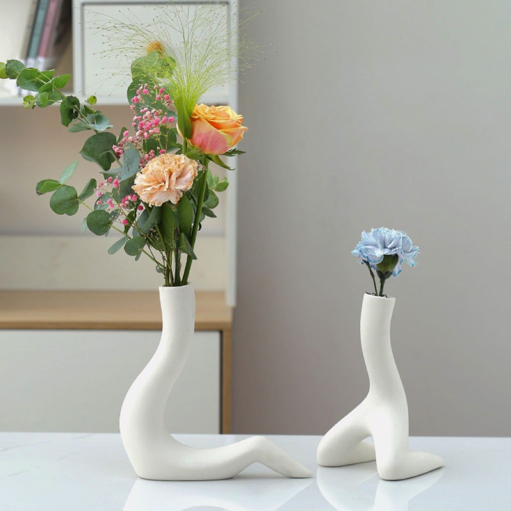 Ceramic Vase Minimalist Human Flower Arrangement - Grand Goldman