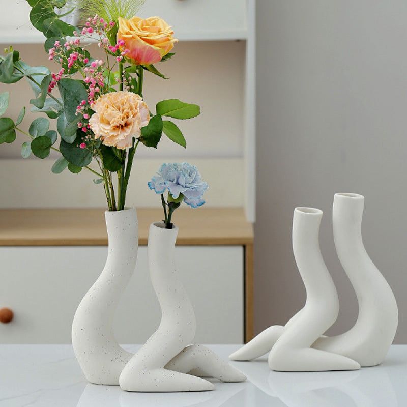 Ceramic Vase Minimalist Human Flower Arrangement - Grand Goldman