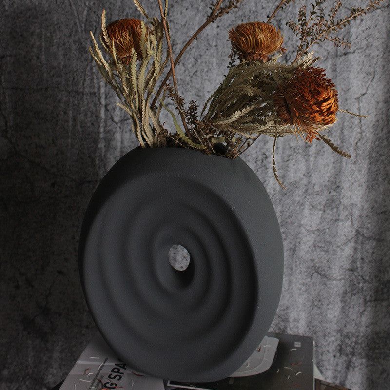Ceramic Vase Threaded Ceramic Ornaments Frosted Black And White Home Sample Room Decoration Flower - Grand Goldman