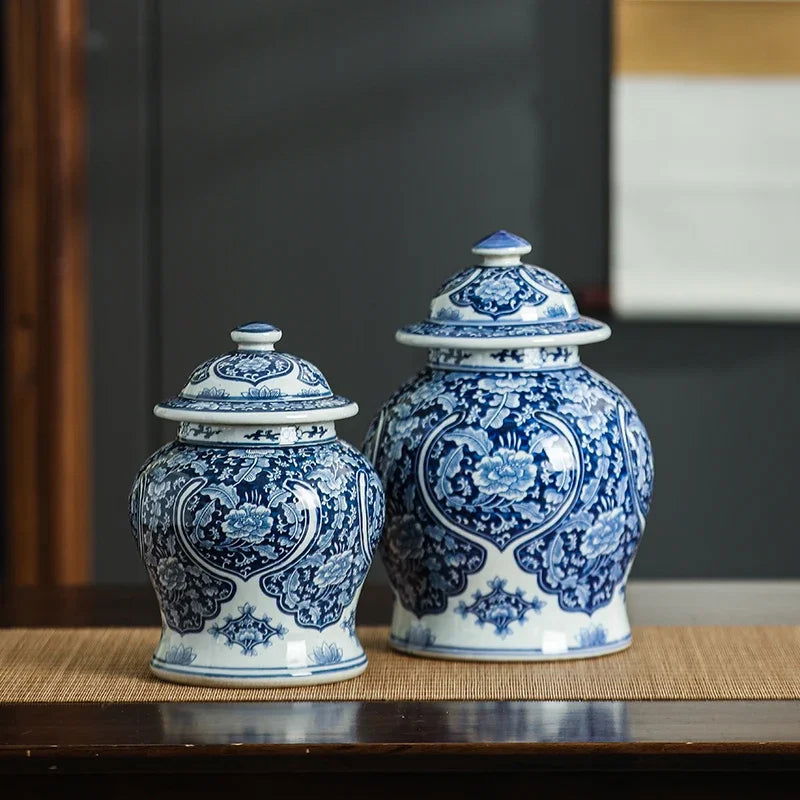 Chinese Vintage Blue and White Porcelain Jar Ceramic General Jar Porcelain Handicraft Ornaments Vintage Bottle Ceramic Vases - Grand Goldman