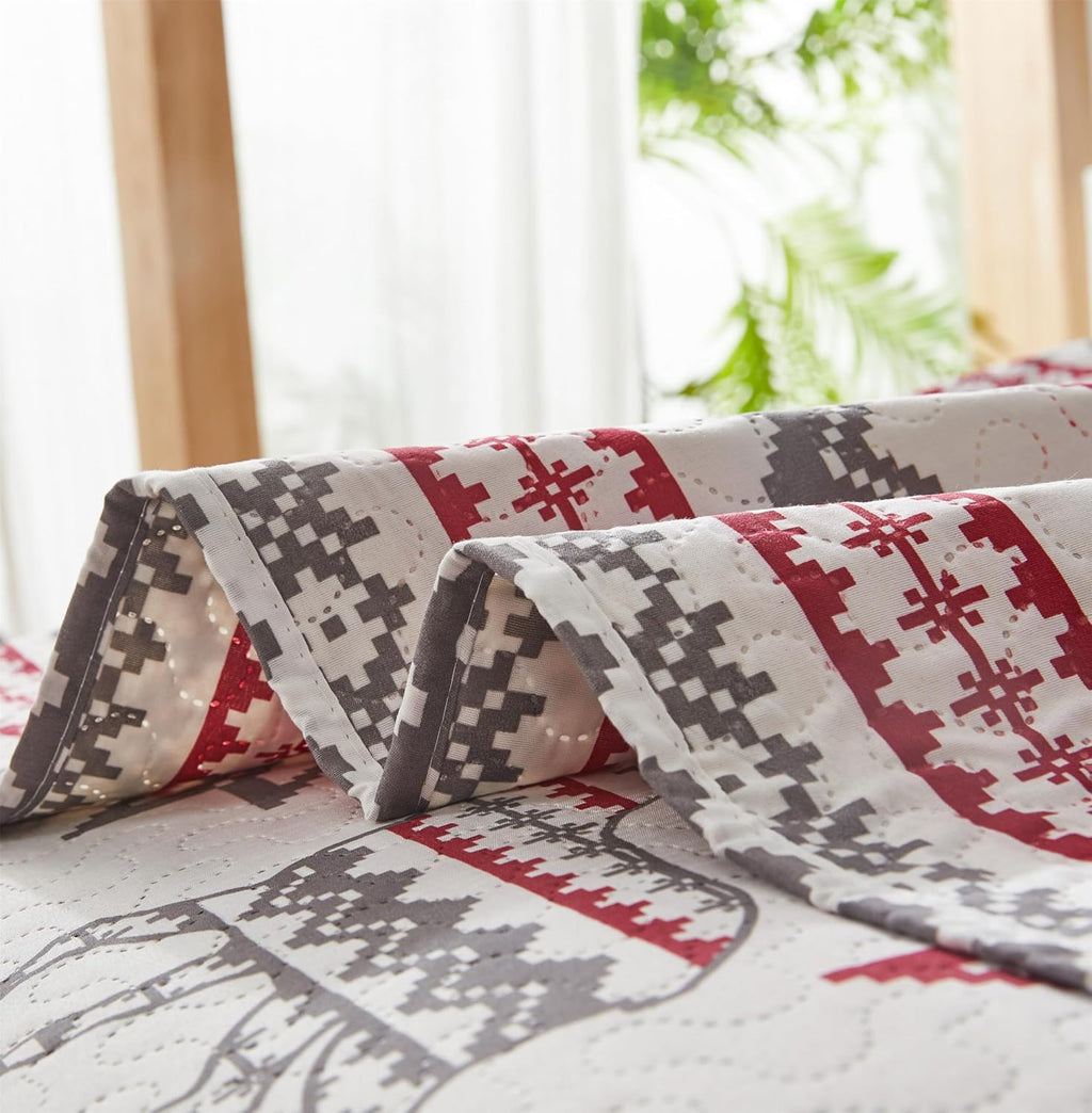 Christmas Quilt Set Queen Size (90 x 90 Inches) Reindeer Snowflakes Lantern Festival Bedding Sets,Christmas Tree Coverlet Bedspread,Xmas Bedroom Decoration,Chrimbo New Year Ornaments - Grand Goldman