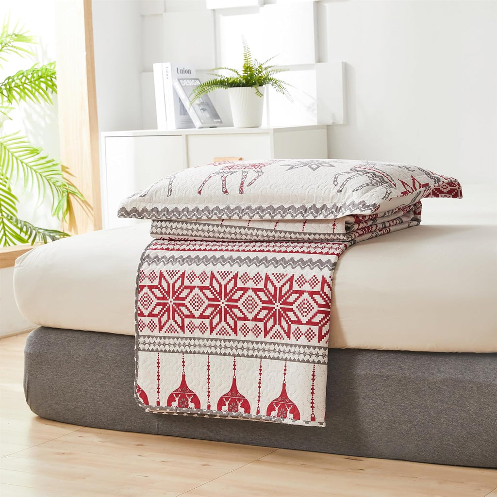 Christmas Quilt Set Queen Size (90 x 90 Inches) Reindeer Snowflakes Lantern Festival Bedding Sets,Christmas Tree Coverlet Bedspread,Xmas Bedroom Decoration,Chrimbo New Year Ornaments - Grand Goldman