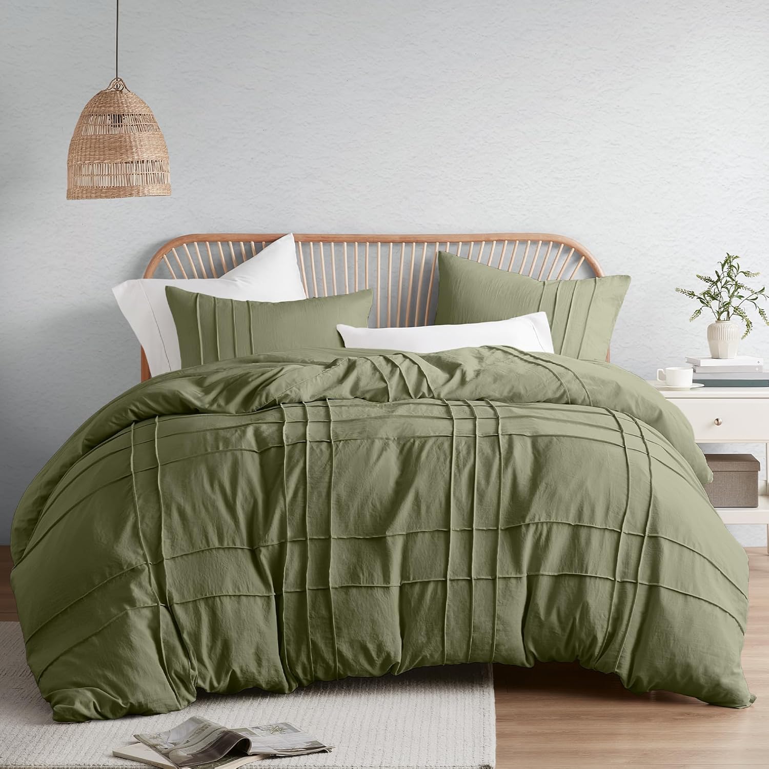 Comfort Spaces Cream Queen Size Duvet Cover Set - 3 Pieces Pintuck Pleated Duvet Cover Queen, All Season Lightweight, Extra Softness Pre-Washed Microfiber Queen Bedding Cover Shams, Full/Queen - Grand Goldman