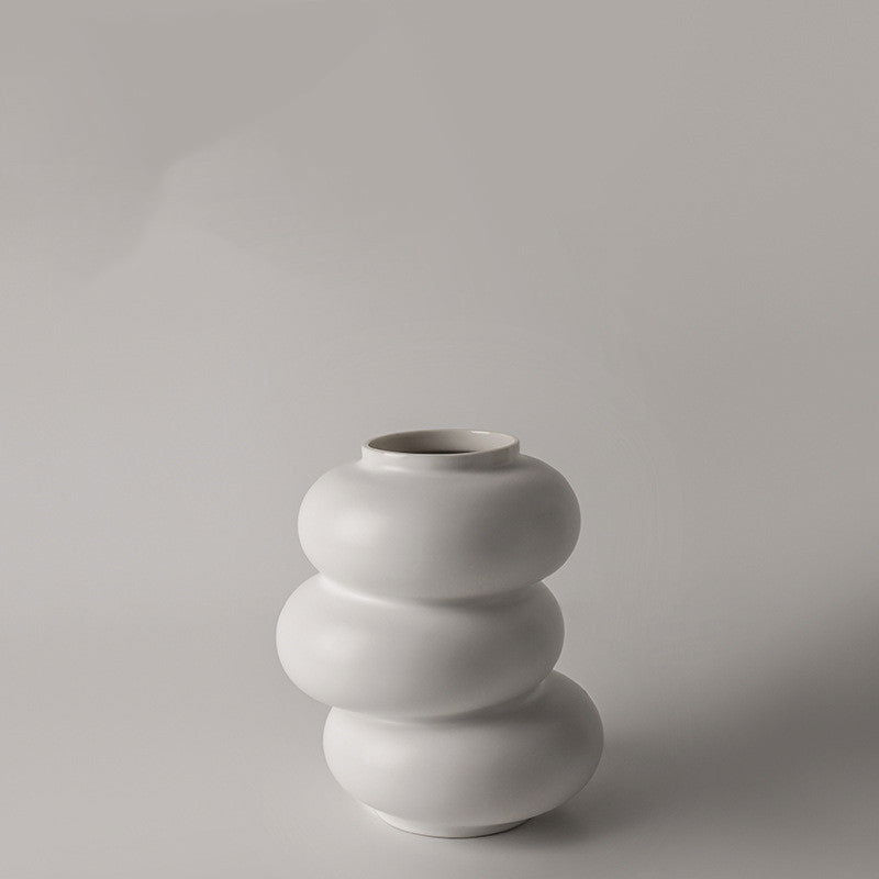 Creative Donut Shaped Vase Hydroponic White Ceramic Vase - Grand Goldman