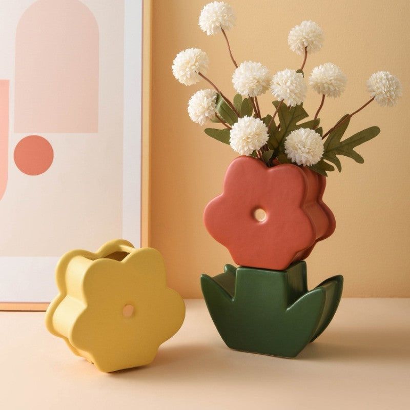 Cute Tabletop Ceramic Flower Vase - Grand Goldman