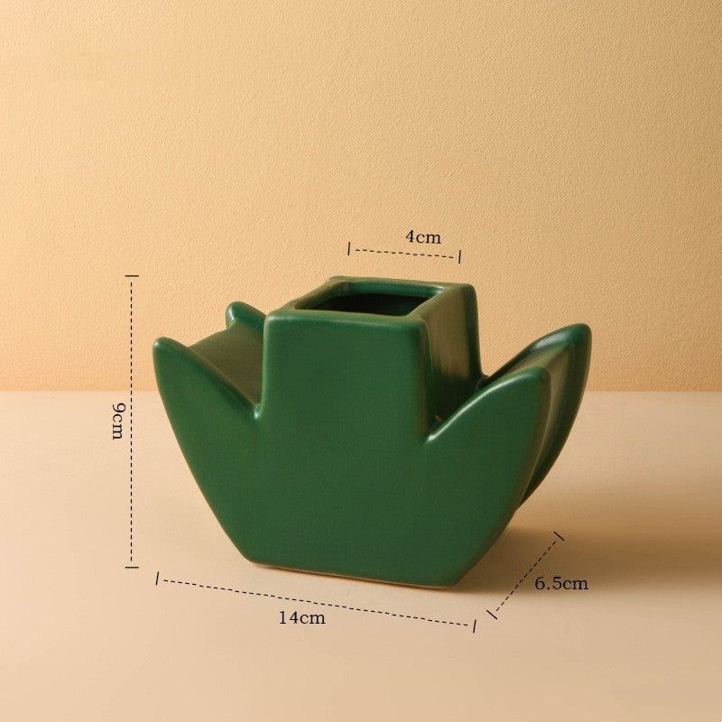 Cute Tabletop Ceramic Flower Vase - Grand Goldman