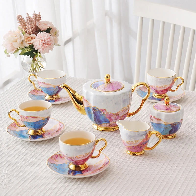 DAISY Elegant European Coffee Cup and Saucer Set - Luxurious Bone China, Retro Style with Marble Patterns and Gold Accents for Exquisite Afternoon Tea or Coffee - Grand Goldman