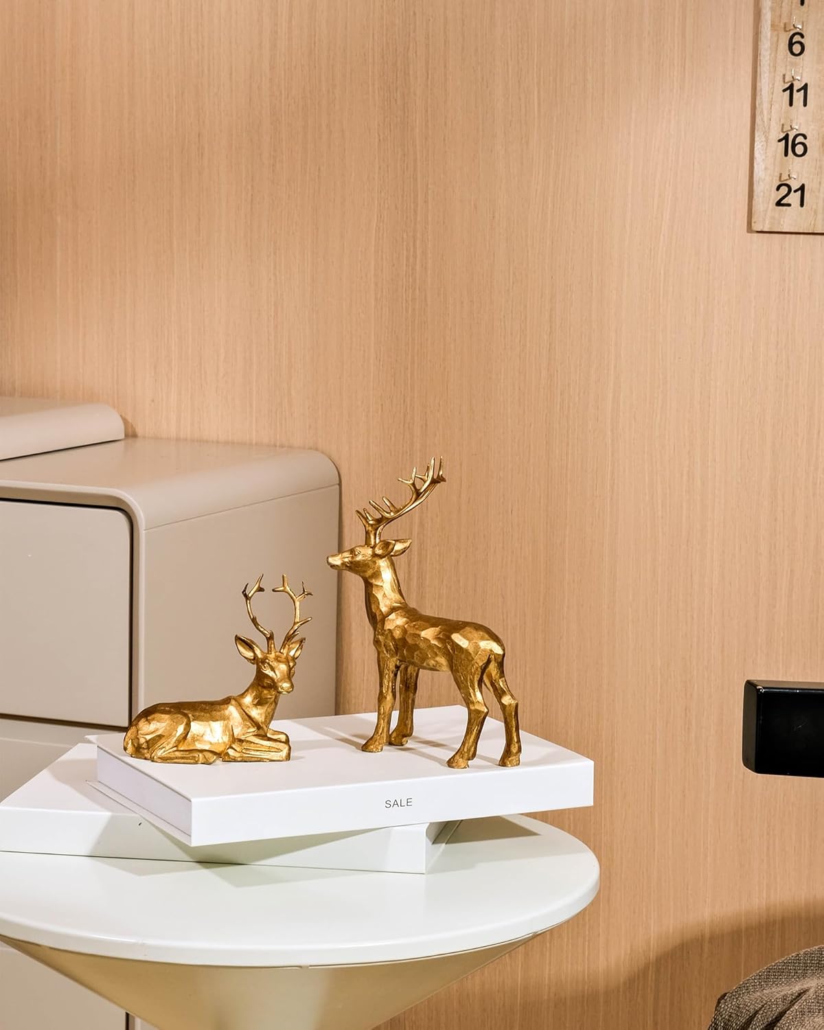 DN DECONATION 2PCS Christmas Resin Reindeer Figurines Small Gold Deer Decorative Statues Resting Lucky Deer Sculptures for Indoor Home Decor Tabletop Mantle Cabinet Desktop Office - Grand Goldman