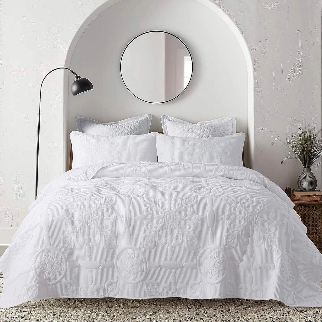 Damask Quilt Twin Size Bedding Sets with Pillow Sham, Boho Lightweight Soft Bedspread Coverlet, Beige Quilted Blanket Thin Comforter Bed Cover for All Season Spring Summer, 2 Pieces, 68x90 inches - Grand Goldman