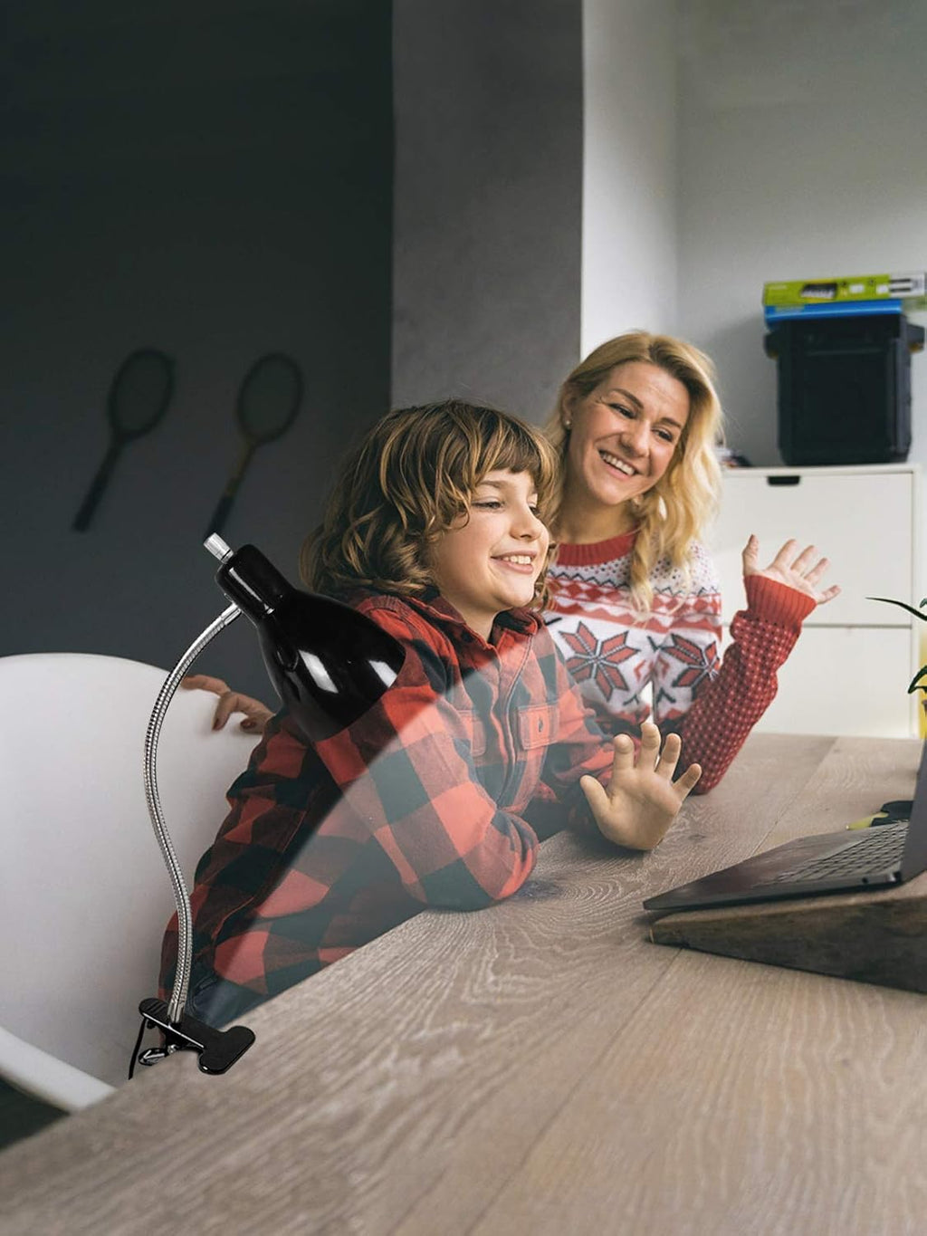 Desk lamp Eye-Caring Table Lamps, 360°Rotation Gooseneck Clip on Lamp Reading Light Portable Reading Book Light, Clamp Light, Study Desk Lamps for Bedroom and Office Home Lighting (Black) - Grand Goldman