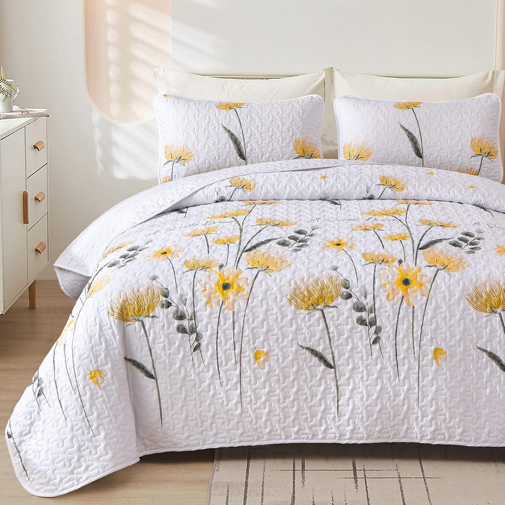 Dinjoy Quilt Set Queen Cute Floral Bedspread Coverlet Yellow Floral Quilts Microfiber Lightweight Queen Size Quilt Fall Bedding Sets Reversible Soft Quilted Bed Cover for All Season(Queen, 90"x96") - Grand Goldman