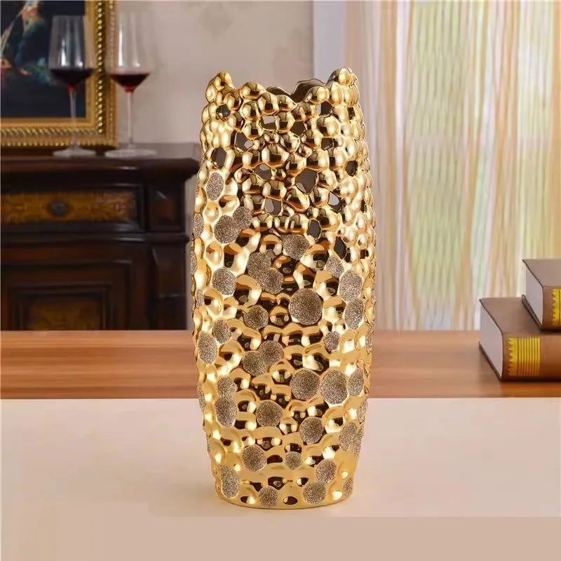 Elegant Gold Ceramic Vase for Home Decor Creative Porcelain Urn Decorative Flower Pot High-End European Design for Wedding Decoration Perfect Tabletop Centerpiece - Grand Goldman