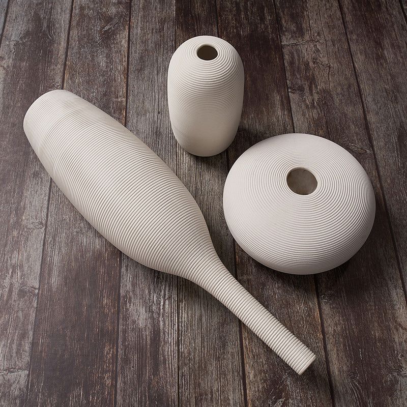 European-style Ceramic Dried Flower Vase Restaurant Table Decoration - Grand Goldman