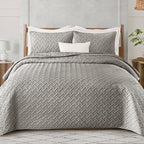 Exclusivo Mezcla Soft Quilt Set Queen Full Size, 3 Pieces Lightweight Quilts Grey Bedspreads Coverlets Bedding Set for All Seasons, Weave Pattern - Grand Goldman