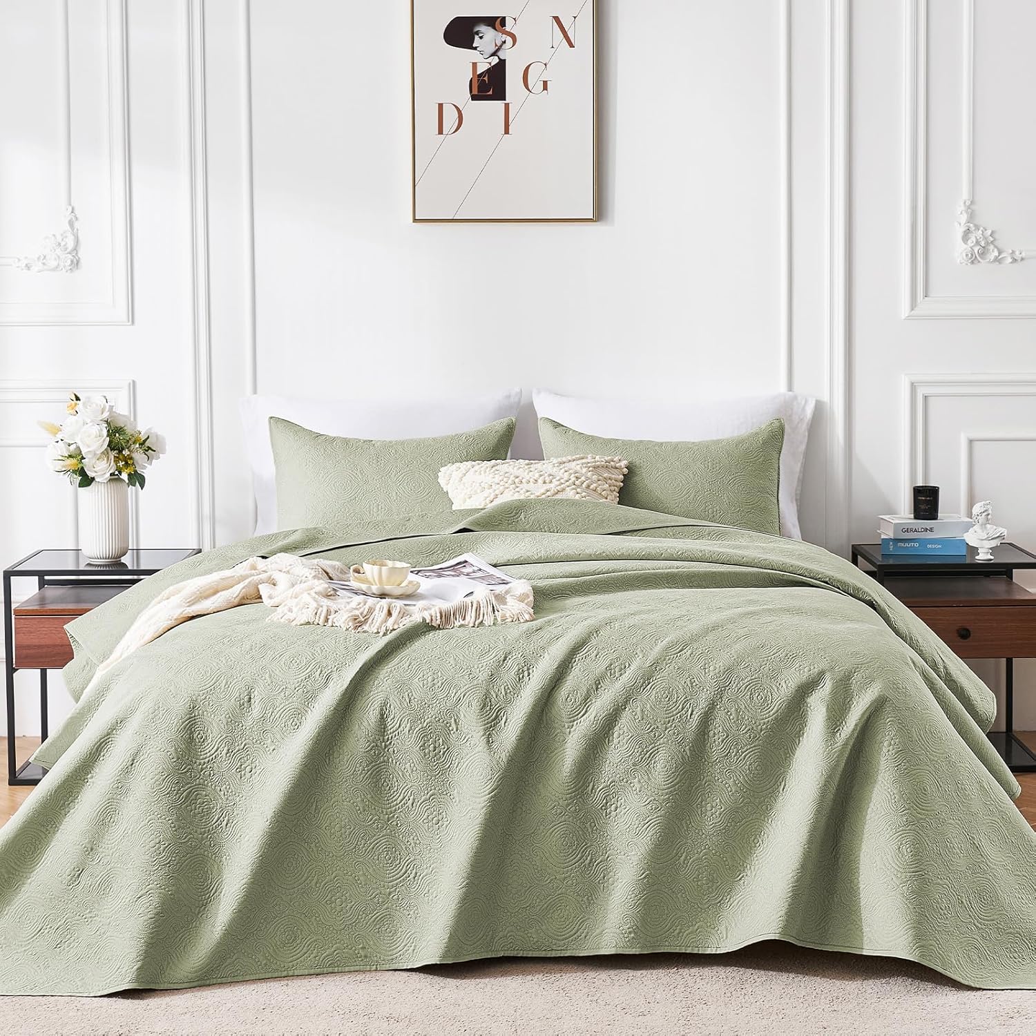 FLYMME Beige King Quilt Bedspreads, 3 Pieces Lightweight Bedding Sets with Pillow Shams, Microfiber Quilted Comforter Coverlet for All Season (1 Quilt, 2 Shams) - Grand Goldman