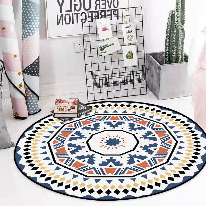Fashionable Modern Nordic Minimalist Style White Carpet - Grand Goldman