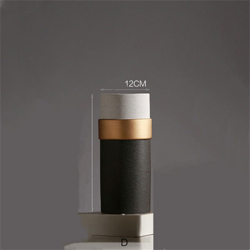 Fashionable Nordic Creative Ceramic Vase - Grand Goldman