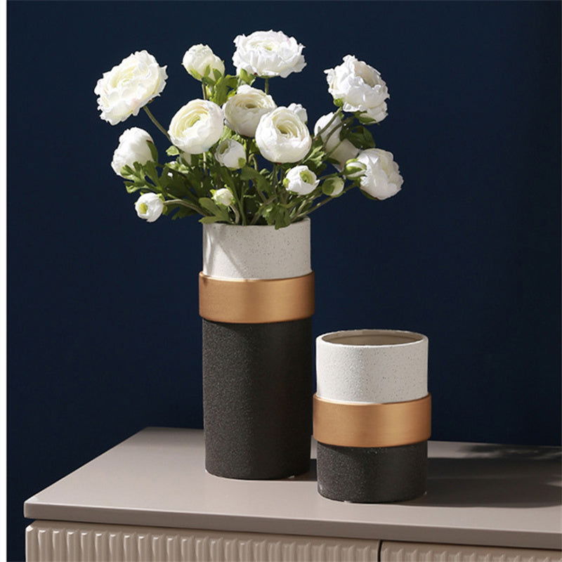 Fashionable Nordic Creative Ceramic Vase - Grand Goldman