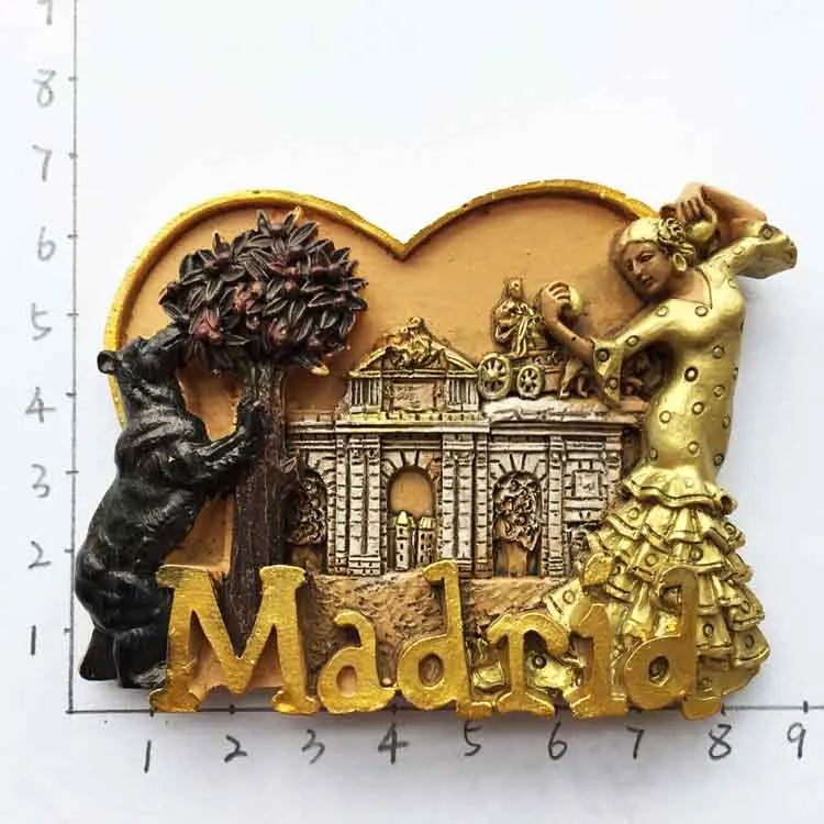 Fridge magnets Pompeii Italy GRAZ Austria Cordora Mardrid Croatia Bordeaux Liverpool Stockholm Sweden Porto Bulgaria Chicago USA - Grand Goldman