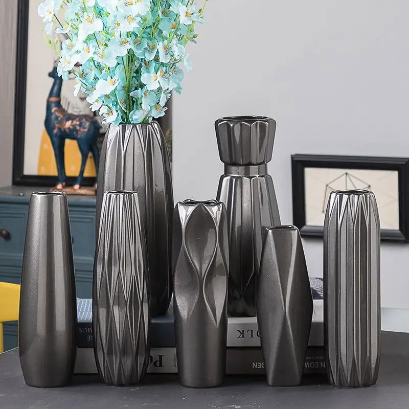 GOTHAM Modern Black Ceramic Tabletop Urns Flowerpot Vase Handmade Geometric Design Living Room Home Creative Wedding Decoration Amphora - Grand Goldman