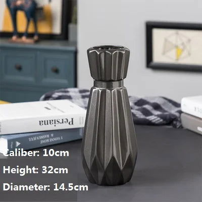 GOTHAM Modern Black Ceramic Tabletop Urns Flowerpot Vase Handmade Geometric Design Living Room Home Creative Wedding Decoration Amphora - Grand Goldman