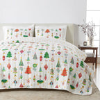 Great Bay Home 2-Piece Christmas Quilt Set with Shams. Reversible Bedspread Coverlet with Holiday Pattern. Holly Collection (Twin/Twin XL) - Grand Goldman