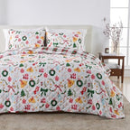 Great Bay Home 2-Piece Christmas Quilt Set with Shams. Reversible Bedspread Coverlet with Holiday Pattern. Holly Collection (Twin/Twin XL) - Grand Goldman