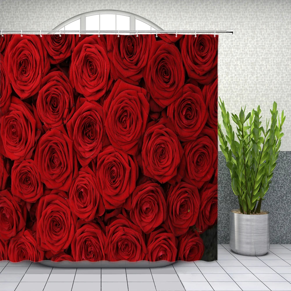 ست پرده دوش پروانه گل بهاری رنگارنگ با طرح گل‌های گیاهی، لاله، رز، بابونه برای دکور حمام، پارچه پلی‌استر