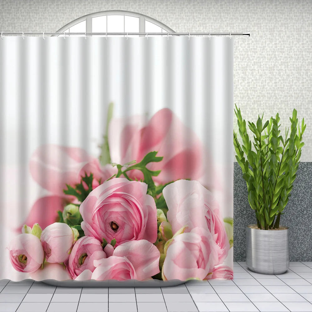 ست پرده دوش پروانه گل بهاری رنگارنگ با طرح گل‌های گیاهی، لاله، رز، بابونه برای دکور حمام، پارچه پلی‌استر