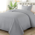 HYLEORY Quilt Set Full/Queen Size - Soft Lightweight Quilts Summer Quilted Bedspreads - Reversible Coverlet Bedding Set for All Season 3 Piece (1 Quilt, 2 Pillow Shams) - Dark Grey - Grand Goldman