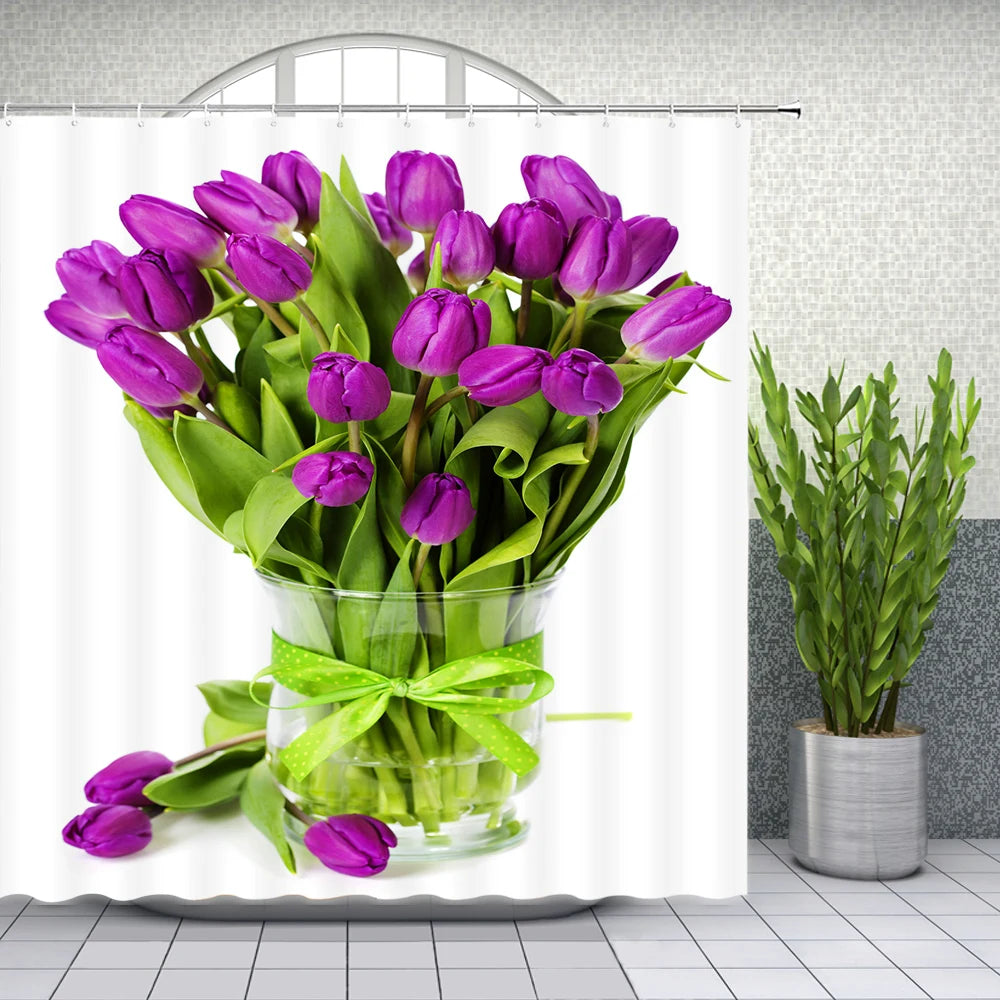 ست پرده دوش پروانه گل بهاری رنگارنگ با طرح گل‌های گیاهی، لاله، رز، بابونه برای دکور حمام، پارچه پلی‌استر