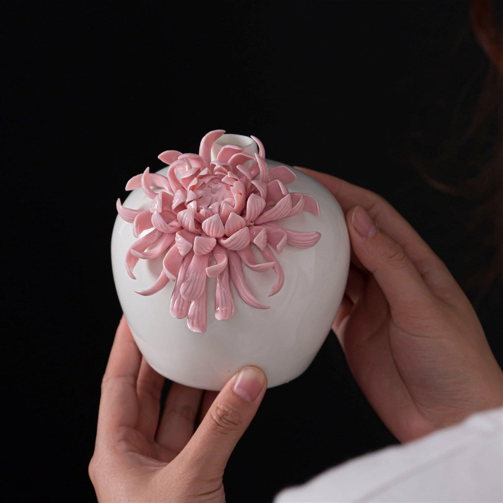 Hand Held Ceramic Flower Vase Pink - Grand Goldman