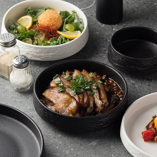 Household Ceramic Round Meal Tray Deep Plates Dumpling Plate Hotel Japanese Style Tableware - Grand Goldman