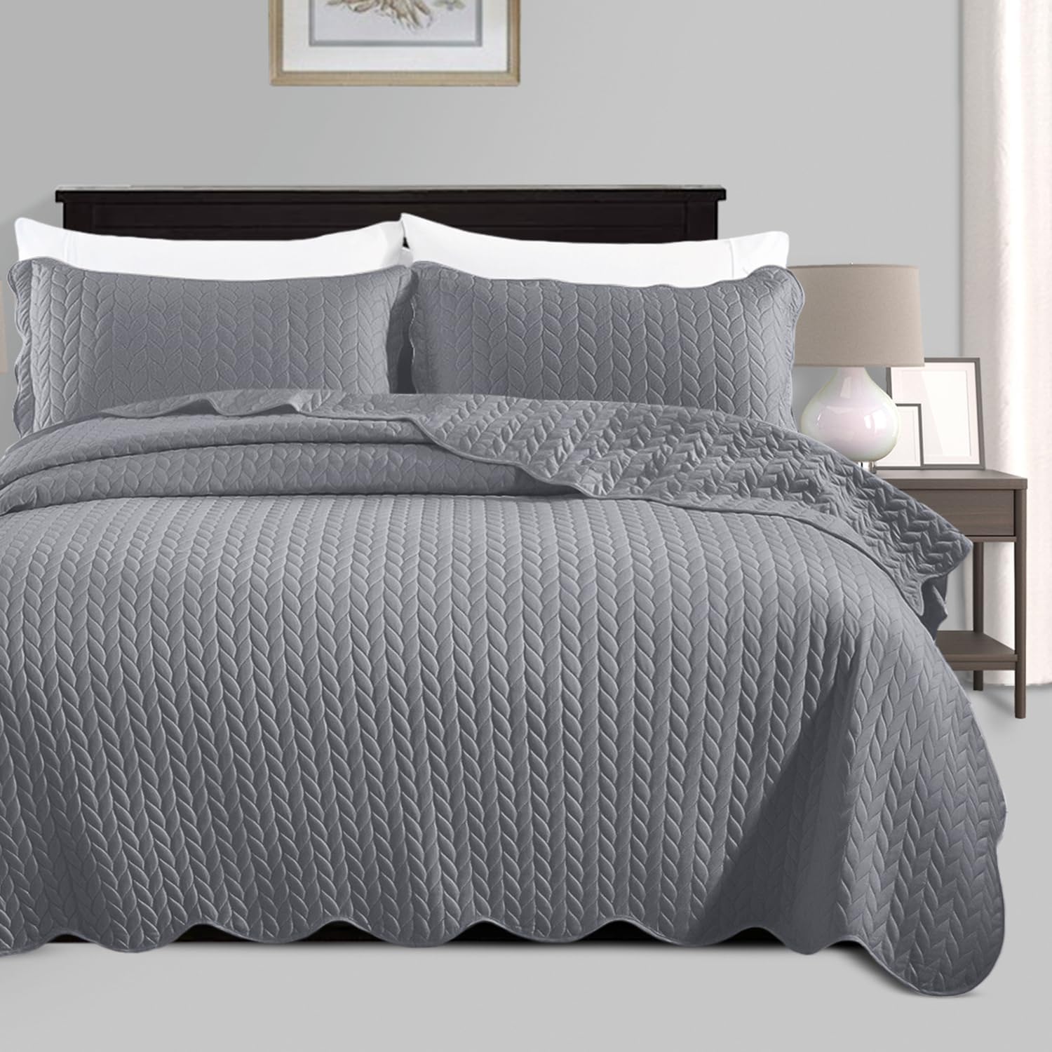 IR Imperial Rooms Queen Quilt Bedding Set Size (90" x 96") + 2 Pillow Shams (20" x 26"+ 2") - 3 Pcs All Season Lightweight Reversible Microfiber Coverlet Embossed Quilt Bedspread (White) - Grand Goldman