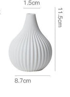 Ins Style Home Creative Relief Craft Dried Flower Flower Arrangement Ceramic Vase Decoration - Grand Goldman