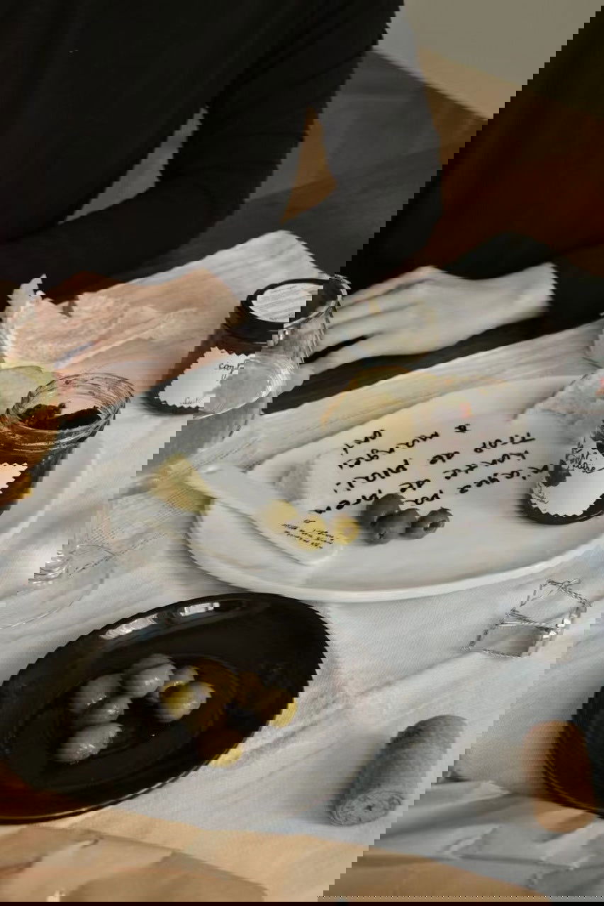 Irregular Design Letter Ceramic Dinner Plate - Grand Goldman