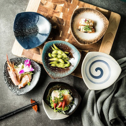 Japanese-style Ceramic Plate Creative Triangle Dessert Sushi Dish - Grand Goldman