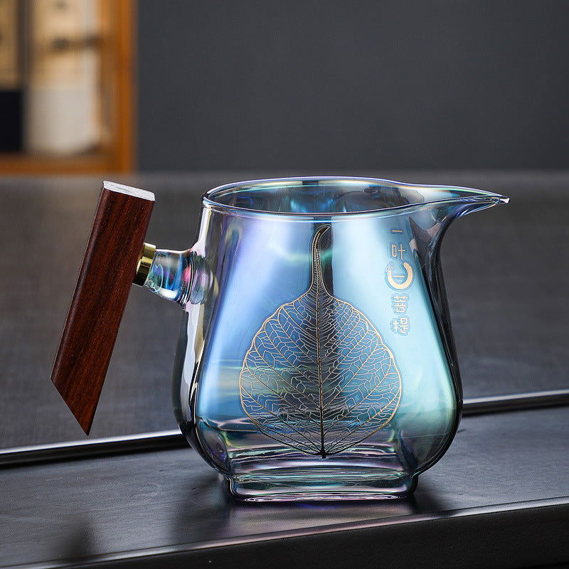 Japanese-style Wooden Handle Glass Fair Cup Transparent Shell Color Bodhi Tea Dispenser - Grand Goldman