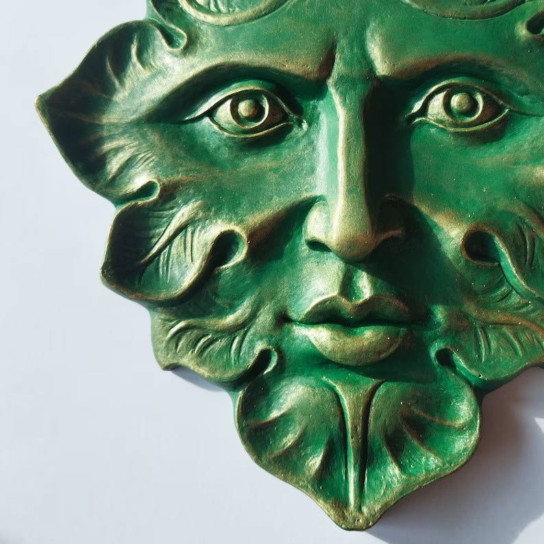 Leaves Face European Retro Statue Pendant - Grand Goldman