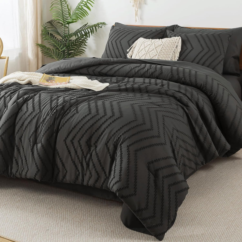 Litanika King Size Comforter Set with Sheets Dark Emerald Green - 7 Pieces Bed in a Bag King Chevron Tufted Complete Beddding Sets with Comforter, Sheets, Pillowcases & Shams - Grand Goldman