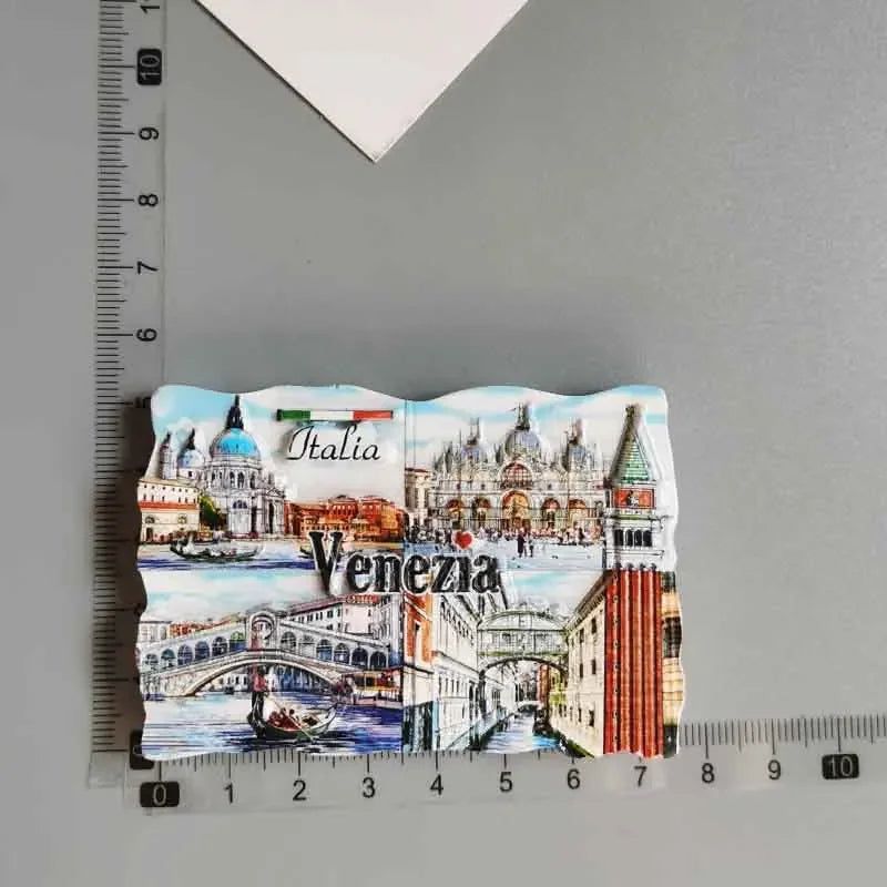 Milan Fridge Magnets Italy Landmark Tourism Memorial Decorative Crafts Turtles Bus Bike Magnet Fridge Magnets Home Decoration - Grand Goldman