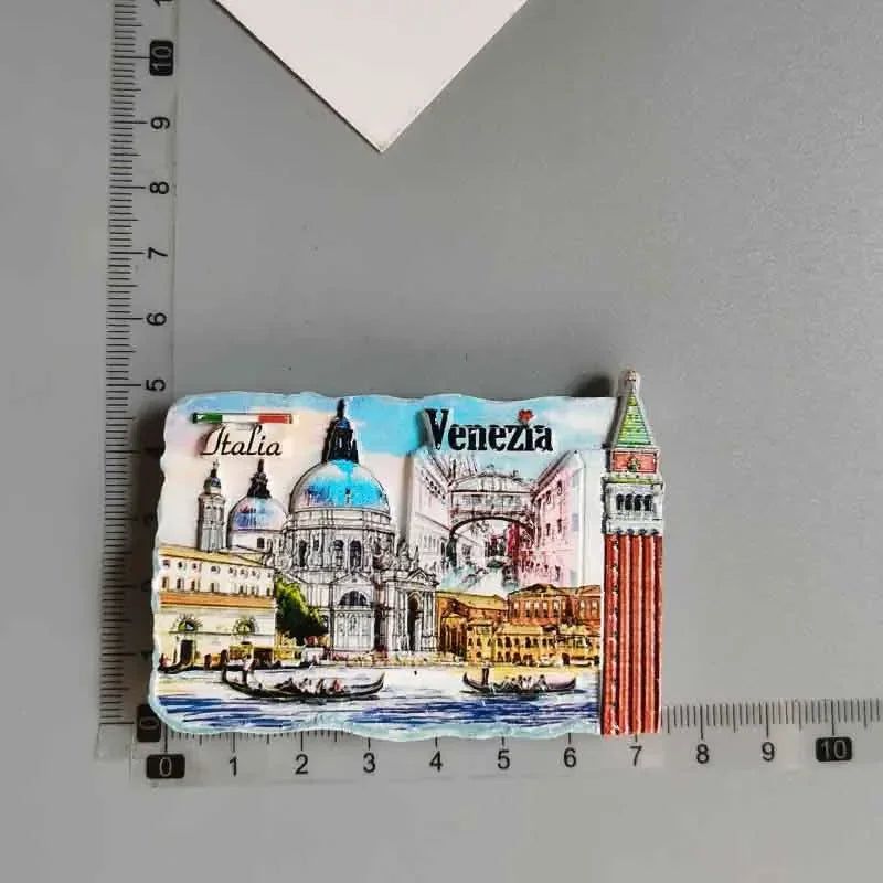 Milan Fridge Magnets Italy Landmark Tourism Memorial Decorative Crafts Turtles Bus Bike Magnet Fridge Magnets Home Decoration - Grand Goldman