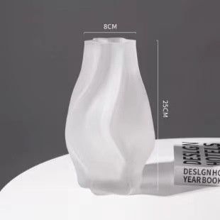 Modern Minimalist Small Whirlwind Porcelain Glass Vase - Grand Goldman