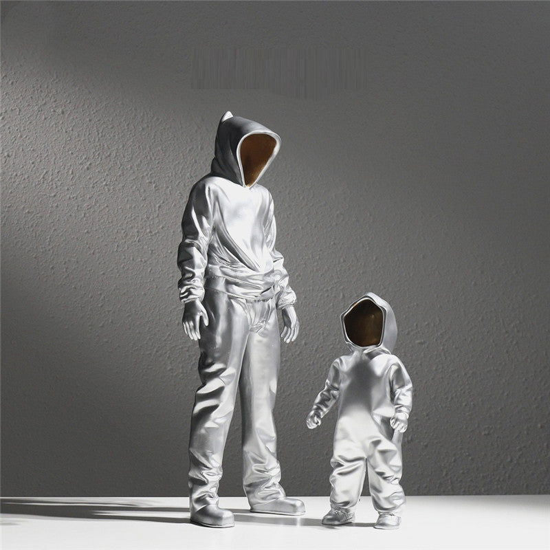 Modern Silver Resin Sculpture Ornaments - Grand Goldman