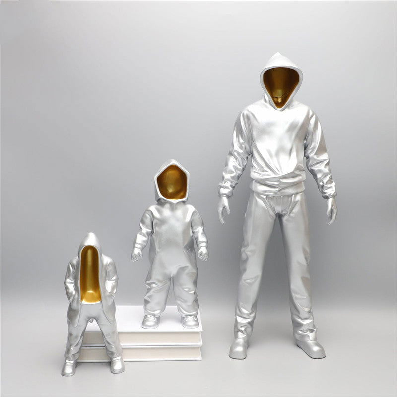 Modern Silver Resin Sculpture Ornaments - Grand Goldman