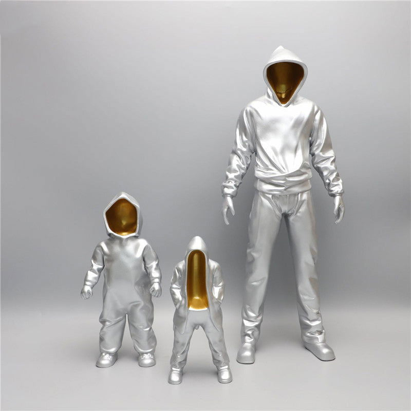 Modern Silver Resin Sculpture Ornaments - Grand Goldman