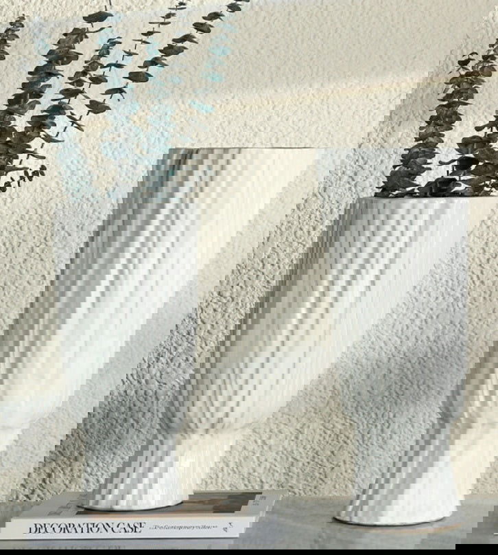 Nordic Home White Ceramic Trunk Vase - Grand Goldman