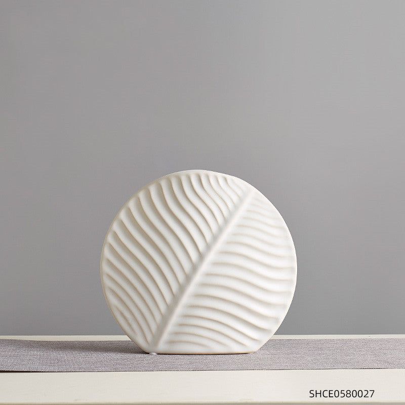 Nordic Light Luxury Ceramic Vase Decoration Creative Simple Living Room Flower Tv Cabinet Table Dry Flower Simulation Flower Decoration - Grand Goldman