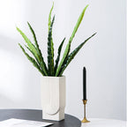 Nordic Minimalist Ceramic Vase With Water - Grand Goldman